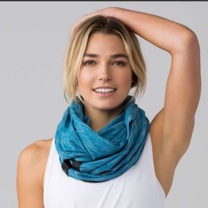 lululemon vinyasa scarf heathered tofino teal